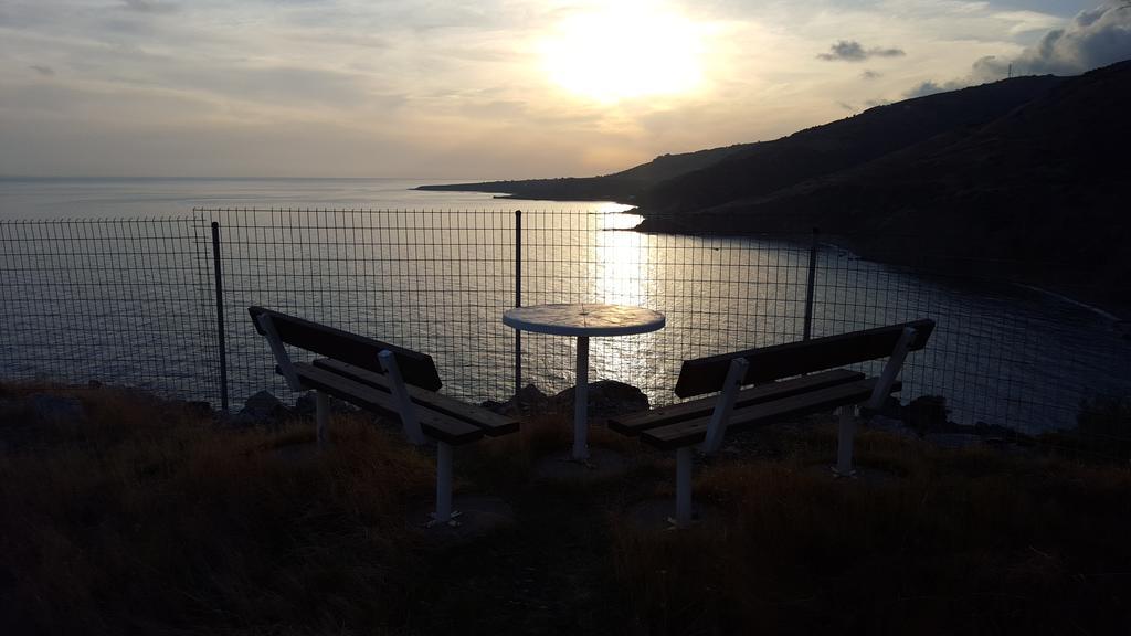 Akropolis Studios Ροδάκινο Εξωτερικό φωτογραφία